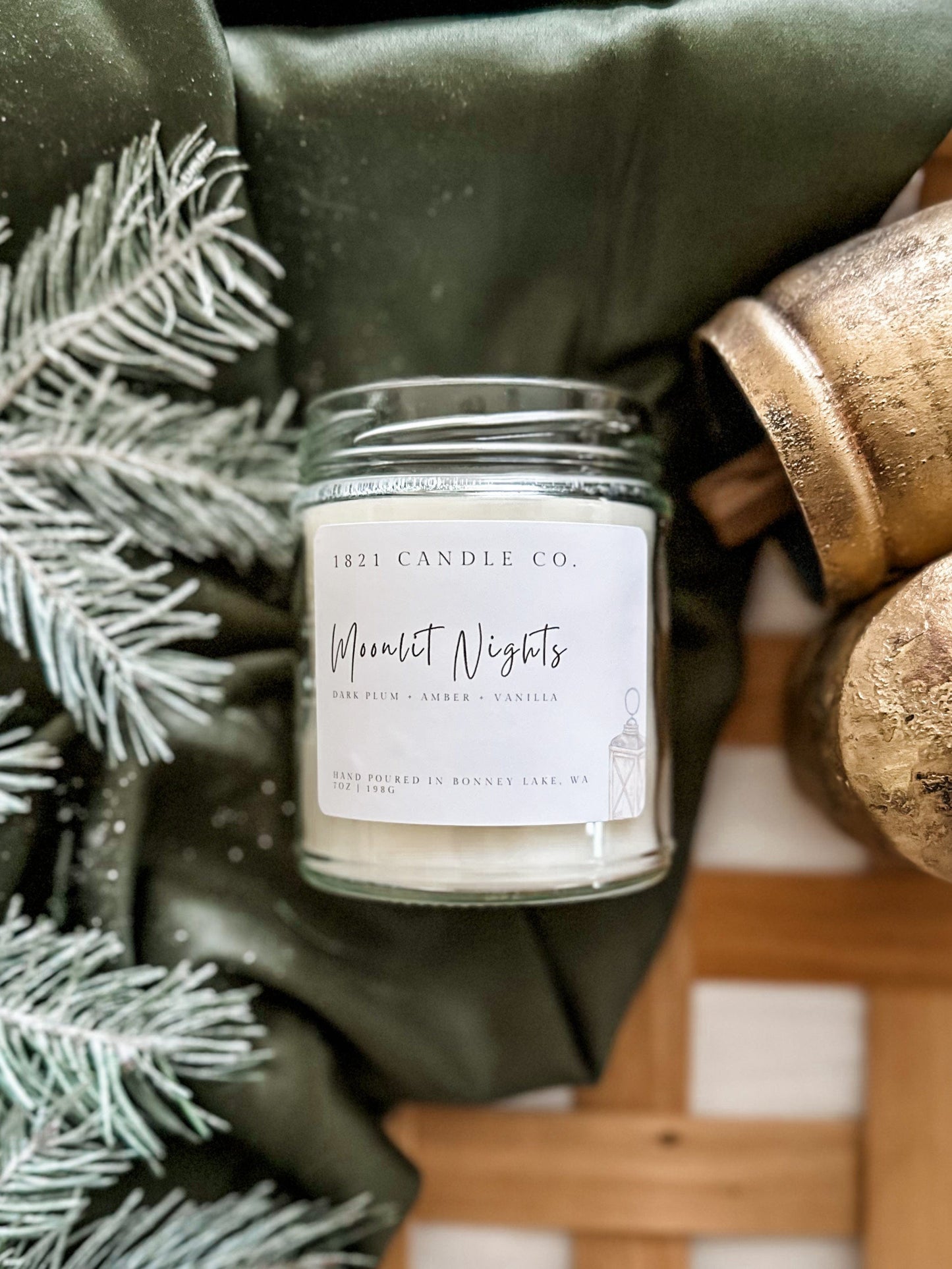 Moonlit Nights 7oz Candle - Amber, Plum, Vanilla