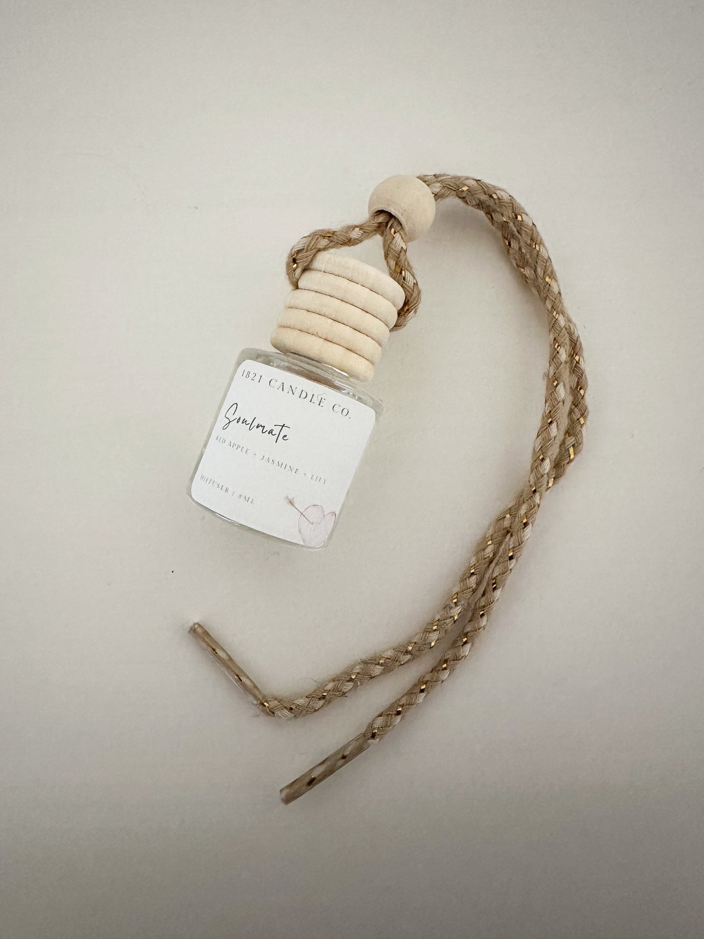 Soulmate Car Diffuser | Red Apple Blossom, Jasmine, Lily