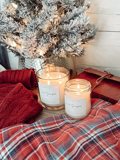 Silent Snowfall 7oz Candle - Spruce, Peppermint, Vanilla