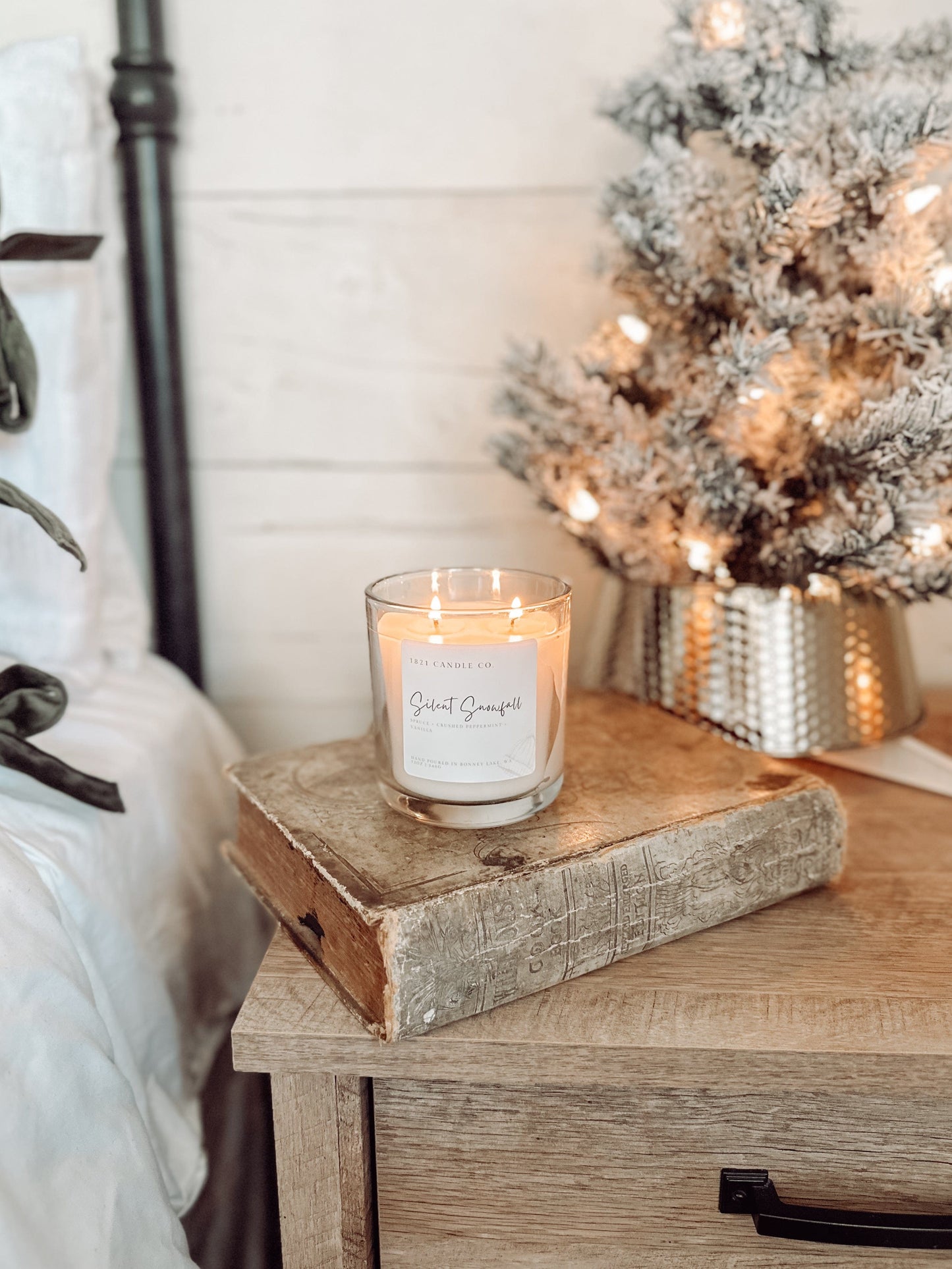 Silent Snowfall Bundle (Candle, Linen + Room Spray, Wax Melt)