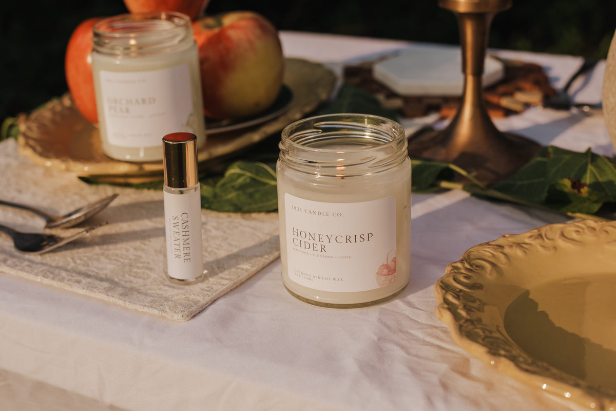 Honeycrisp Cider 7oz Candle | Cinnamon, Apple Clove | Fall Coconut Wax Candle