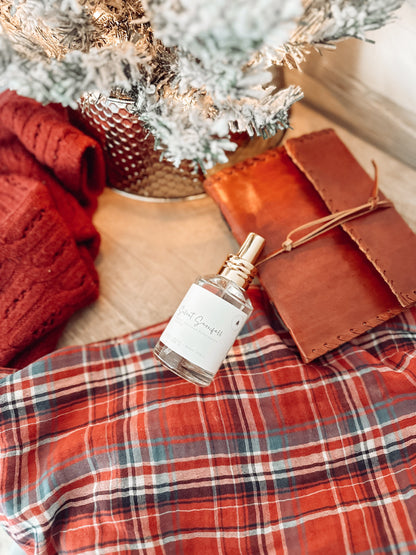 Silent Snowfall Linen + Room Spray - Spruce, Peppermint, Vanilla